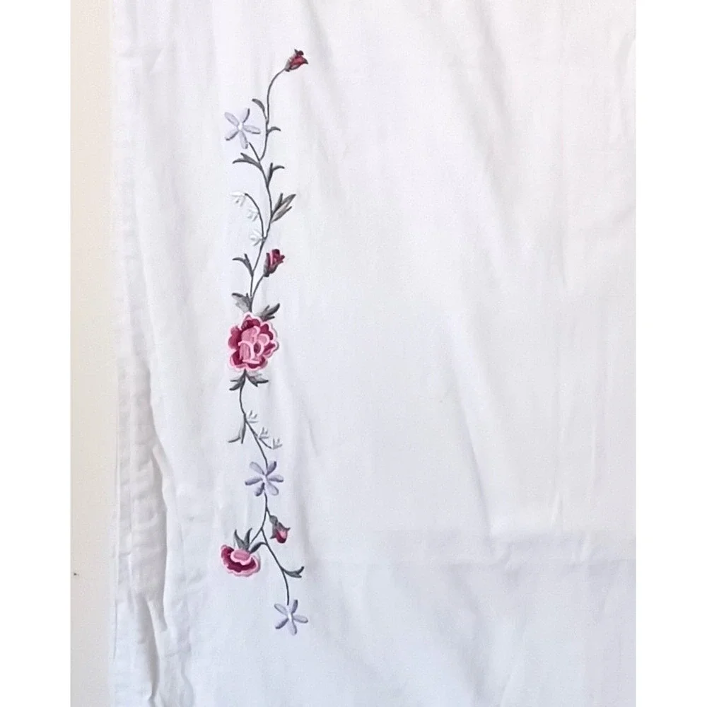 Floral Embroidered Valance Curtain JC Penney Cottage Farmhouse 18x84 White‎